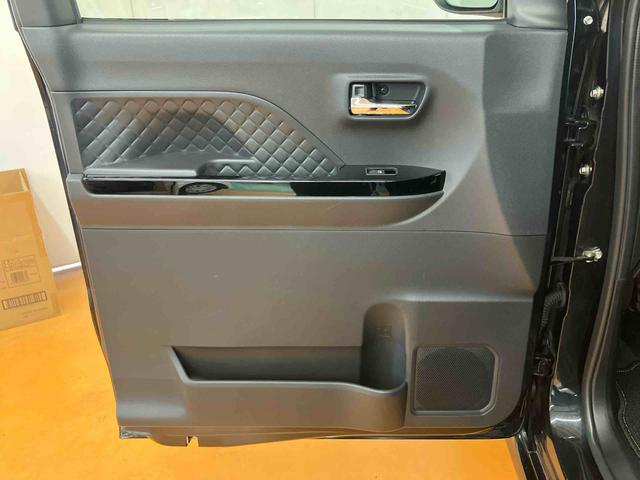 タントカスタムＸバックカメラ連動９インチフルセグナビ　ＵＳＢ接続　ブルートゥース対応　ＴＶナビキット　フロント．リヤドライブレコーダー連動　前後コーナーセンサー　運転席ロングスライドシート　前席シートヒーター（千葉県）の中古車