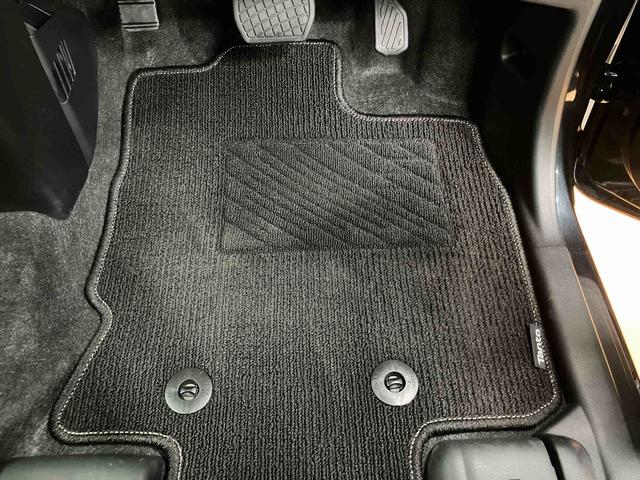 タントカスタムＸバックカメラ連動９インチフルセグナビ　ＵＳＢ接続　ブルートゥース対応　ＴＶナビキット　フロント．リヤドライブレコーダー連動　前後コーナーセンサー　運転席ロングスライドシート　前席シートヒーター（千葉県）の中古車