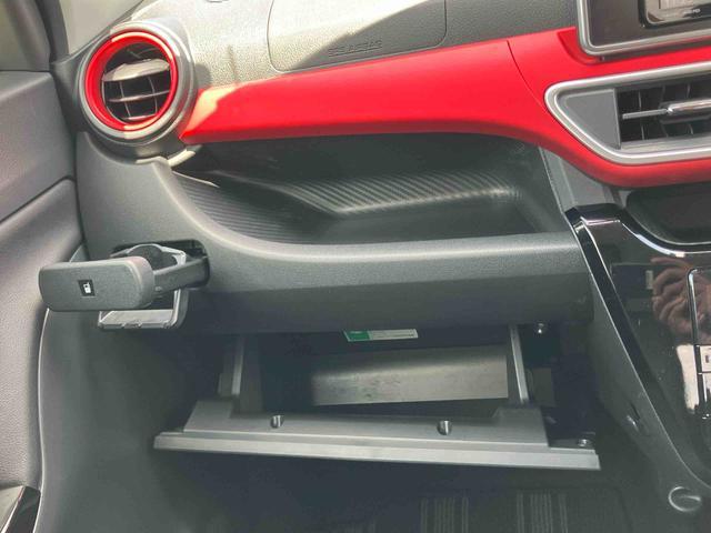 キャストスポーツＳＡIIターボ　ナビ／ＴＶ／ＤＶＤ／ＢＴ／ＵＳＢ　バックカメラ　ＥＴＣ　ＭＯＭＯ製革巻ハンドル　パドルシフト　ＬＥＤヘッドライト　オートライト　スマアシ　運転席シートヒーター　プッシュスタート　アルミホイール（千葉県）の中古車