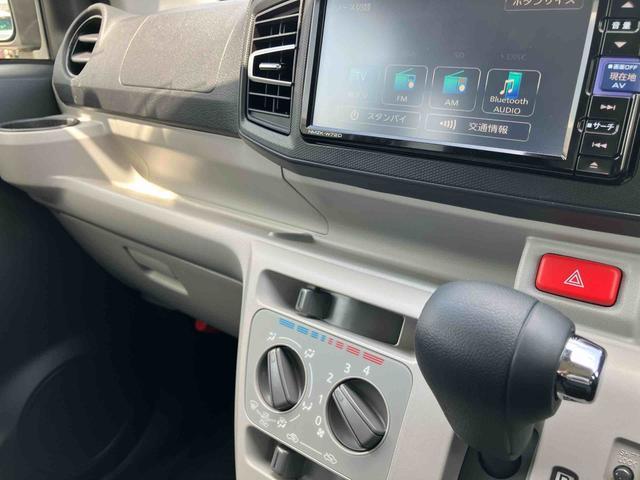 ミライースＸ　リミテッドＳＡIIIナビ／ＴＶ／ＤＶＤ／ＢＴ／ＵＳＢ　バックカメラ　ＬＥＤヘッドランプ　オートライト　オートハイビーム　電動格納ドアミラー　スモークガラス　デジタルメーター　キーレスエントリー　コーナーセンサー　スマアシ（千葉県）の中古車