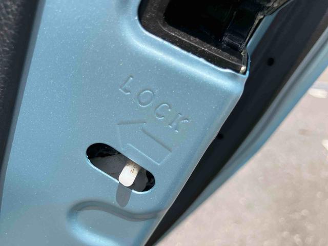 ミライースＸ　リミテッドＳＡIIIナビ／ＴＶ／ＤＶＤ／ＢＴ／ＵＳＢ　バックカメラ　ＬＥＤヘッドランプ　オートライト　オートハイビーム　電動格納ドアミラー　スモークガラス　デジタルメーター　キーレスエントリー　コーナーセンサー　スマアシ（千葉県）の中古車