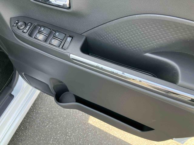 タントカスタムＸ両側電動スライドドア　バックカメラ　ＬＥＤヘッドライト　フォグランプ　オートライト　オートハイビーム　スマアシ　シートヒーター　前後コ−ナ−センサー　電動駐車ブレーキ　キーフリー　アルミホイール　ＣＤ（千葉県）の中古車