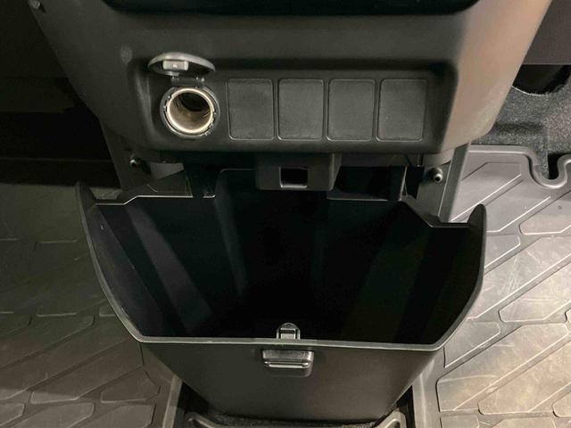 トールカスタムＧスマホ連携９インチディスプレイオーディオ　ＵＳＢ接続　ＨＤＭＩ接続　ブルートゥース対応　アダプティブクルーズコントロール　オートブレーキホールド付き電動パーキング　前後コーナーセンサー（千葉県）の中古車