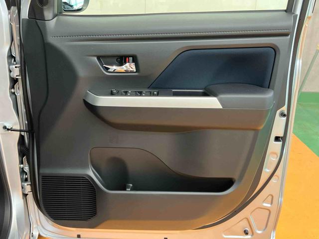 トールカスタムＧスマホ連携９インチディスプレイオーディオ　ＵＳＢ接続　ＨＤＭＩ接続　ブルートゥース対応　アダプティブクルーズコントロール　オートブレーキホールド付き電動パーキング　前後コーナーセンサー（千葉県）の中古車