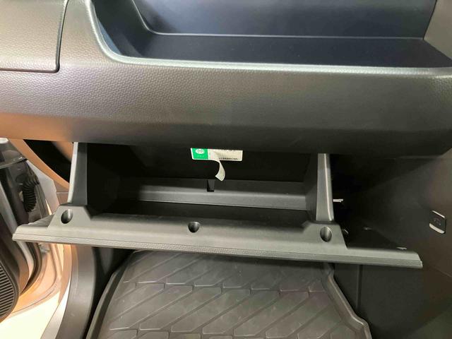 トールカスタムＧスマホ連携９インチディスプレイオーディオ　ＵＳＢ接続　ＨＤＭＩ接続　ブルートゥース対応　アダプティブクルーズコントロール　オートブレーキホールド付き電動パーキング　前後コーナーセンサー（千葉県）の中古車