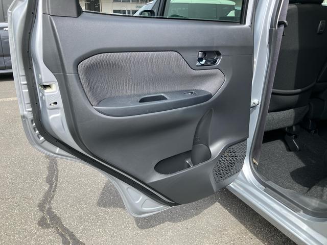 ムーヴＸ　ＳＡIIＣＤ／ＡＵＸ　オートライト　オートエアコン　アルミホイール　トップシェイドガラス　シートリフター　スモークガラス　キーフリーシステム　ボタンスタート　イモビライザー　盗難防止アラーム　衝突被害軽減装置（千葉県）の中古車