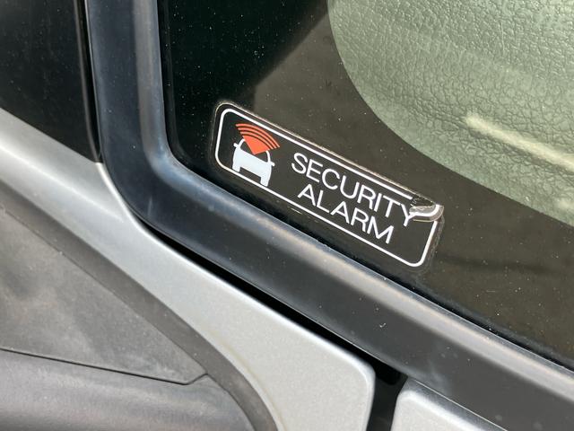 ムーヴＸ　ＳＡIIＣＤ／ＡＵＸ　オートライト　オートエアコン　アルミホイール　トップシェイドガラス　シートリフター　スモークガラス　キーフリーシステム　ボタンスタート　イモビライザー　盗難防止アラーム　衝突被害軽減装置（千葉県）の中古車