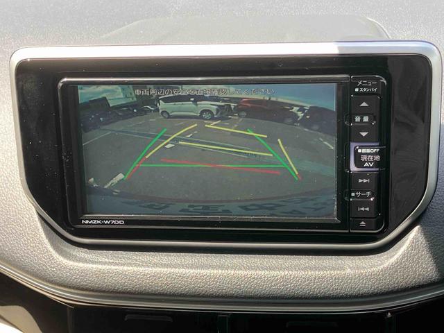 ムーヴＸリミテッドII　ＳＡIIIナビ／ＴＶ／ＢＴ／ＵＳＢ／ＤＶＤ　バックカメラ　運転席シートヒーター　トップシェイドガラス　アルミホイール　ＬＥＤヘッドライト　オートライト　革巻ステアリング　衝突軽減装置　キーフリー　盗難防止警報（千葉県）の中古車