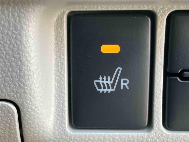 ムーヴＸリミテッドII　ＳＡIIIナビ／ＴＶ／ＢＴ／ＵＳＢ／ＤＶＤ　バックカメラ　運転席シートヒーター　トップシェイドガラス　アルミホイール　ＬＥＤヘッドライト　オートライト　革巻ステアリング　衝突軽減装置　キーフリー　盗難防止警報（千葉県）の中古車