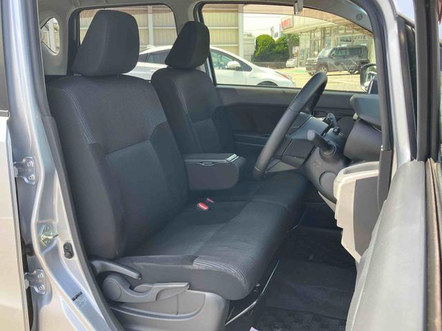 ムーヴＸリミテッドII　ＳＡIIIナビ／ＴＶ／ＢＴ／ＵＳＢ／ＤＶＤ　バックカメラ　運転席シートヒーター　トップシェイドガラス　アルミホイール　ＬＥＤヘッドライト　オートライト　革巻ステアリング　衝突軽減装置　キーフリー　盗難防止警報（千葉県）の中古車