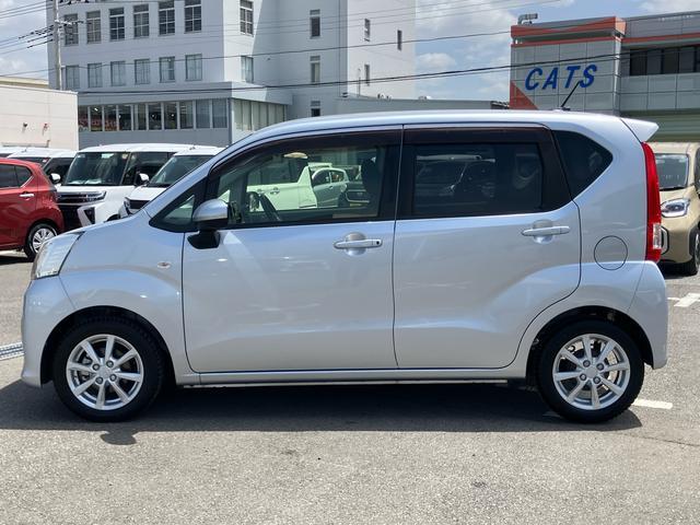 ムーヴＸリミテッドII　ＳＡIIIナビ／ＴＶ／ＢＴ／ＵＳＢ／ＤＶＤ　バックカメラ　運転席シートヒーター　トップシェイドガラス　アルミホイール　ＬＥＤヘッドライト　オートライト　革巻ステアリング　衝突軽減装置　キーフリー　盗難防止警報（千葉県）の中古車