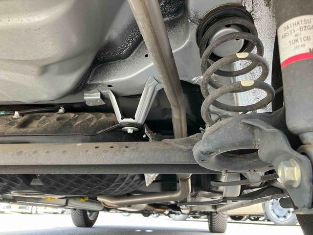 ムーヴＸリミテッドII　ＳＡIIIナビ／ＴＶ／ＢＴ／ＵＳＢ／ＤＶＤ　バックカメラ　運転席シートヒーター　トップシェイドガラス　アルミホイール　ＬＥＤヘッドライト　オートライト　革巻ステアリング　衝突軽減装置　キーフリー　盗難防止警報（千葉県）の中古車