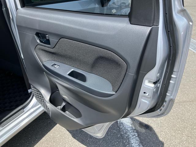 ムーヴＸリミテッドII　ＳＡIIIナビ／ＴＶ／ＢＴ／ＵＳＢ／ＤＶＤ　バックカメラ　運転席シートヒーター　トップシェイドガラス　アルミホイール　ＬＥＤヘッドライト　オートライト　革巻ステアリング　衝突軽減装置　キーフリー　盗難防止警報（千葉県）の中古車