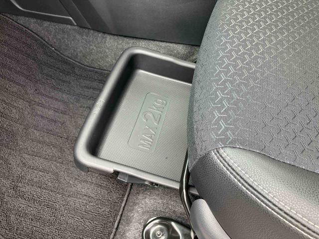 ロッキープレミアム４ＷＤ　ターボ　９型ナビ／ＴＶ／ＤＶＤ／ＢＴ／ＵＳＢ　全周囲カメラ　前後ドラレコ　ＥＴＣ　全車速追従クルコン　ＬＥＤヘッドランプ　オートライト　リヤフォグランプ　コーナーセンサー　シートヒータ　アルミ（千葉県）の中古車