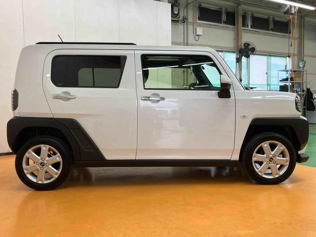 タフトＧターボ　クロムベンチャーターボ　ガラスルーフ　ルーフレール　バックカメラ　ＬＥＤヘッドランプ　オートライト　シートヒーター　前後コ−ナ−センサー　革巻きハンドル　電動駐車ブレーキ　キーフリーシステム　アルミホイール　ステリモ（千葉県）の中古車