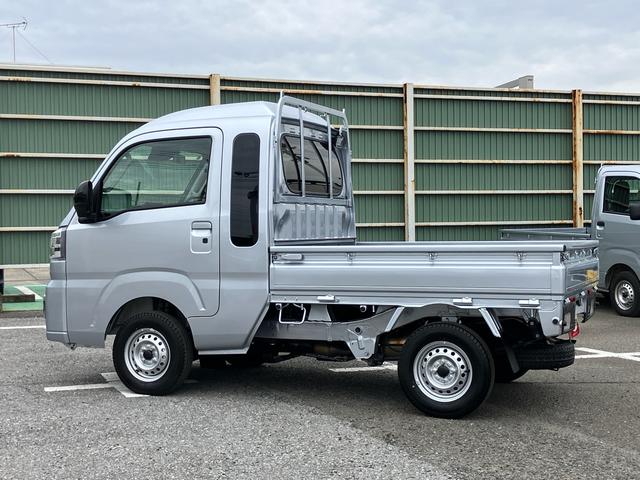 ハイゼットトラックジャンボエクストラ電子制御式４ＷＤ　リヤデフロック　ＬＥＤ荷台灯　テールゲートチェーン　ＬＥＤヘッド／フォグランプ　スマートキー　電動格納ドアミラー　オーバーヘッドシェルフ　コーナーセンサー　衝突被害軽減ブレーキ（千葉県）の中古車