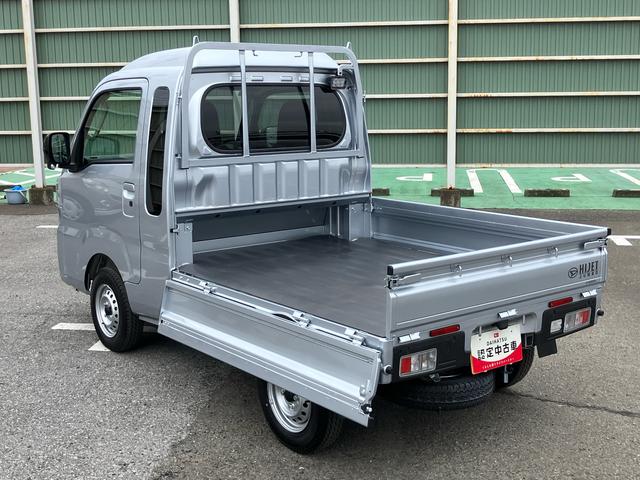 ハイゼットトラックジャンボエクストラ電子制御式４ＷＤ　リヤデフロック　ＬＥＤ荷台灯　テールゲートチェーン　ＬＥＤヘッド／フォグランプ　スマートキー　電動格納ドアミラー　オーバーヘッドシェルフ　コーナーセンサー　衝突被害軽減ブレーキ（千葉県）の中古車