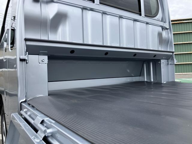 ハイゼットトラックジャンボエクストラ電子制御式４ＷＤ　リヤデフロック　ＬＥＤ荷台灯　テールゲートチェーン　ＬＥＤヘッド／フォグランプ　スマートキー　電動格納ドアミラー　オーバーヘッドシェルフ　コーナーセンサー　衝突被害軽減ブレーキ（千葉県）の中古車