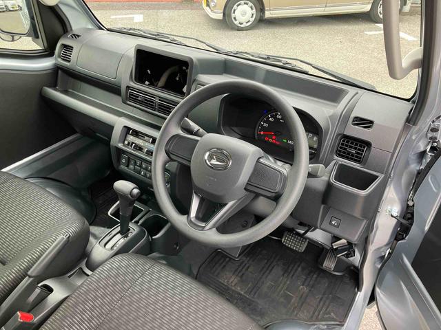 ハイゼットトラックジャンボエクストラ電子制御式４ＷＤ　リヤデフロック　ＬＥＤ荷台灯　テールゲートチェーン　ＬＥＤヘッド／フォグランプ　スマートキー　電動格納ドアミラー　オーバーヘッドシェルフ　コーナーセンサー　衝突被害軽減ブレーキ（千葉県）の中古車