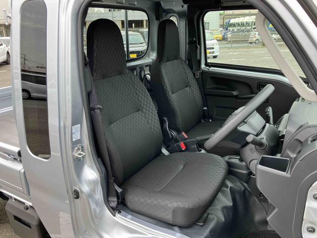 ハイゼットトラックジャンボエクストラ電子制御式４ＷＤ　リヤデフロック　ＬＥＤ荷台灯　テールゲートチェーン　ＬＥＤヘッド／フォグランプ　スマートキー　電動格納ドアミラー　オーバーヘッドシェルフ　コーナーセンサー　衝突被害軽減ブレーキ（千葉県）の中古車