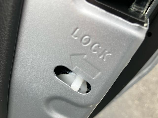 ミライースＸ　ＳＡIIIＬＥＤヘッドランプ　オートライト　オートハイビーム　前後コーナーセンサー　電動格納ドアミラー　スモークガラス　デジタルメーター　サイドレバー式駐車ブレーキ　キーレスエントリー　盗難防止警報　スマアシ（千葉県）の中古車