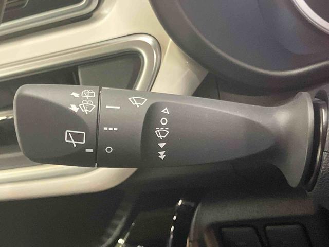 キャストアクティバＧ　ターボ　プライムコレクション　ＳＡIIIバックカメラ連動フルセグナビ　ＵＳＢ接続　ブルートゥース対応　ＴＶナビキット　前席シートヒーター　オーバーヘッドコンソール＋ＬＥＤ室内灯　コートフック付きアシストグリップ　助手席シートアンダートレイ（千葉県）の中古車