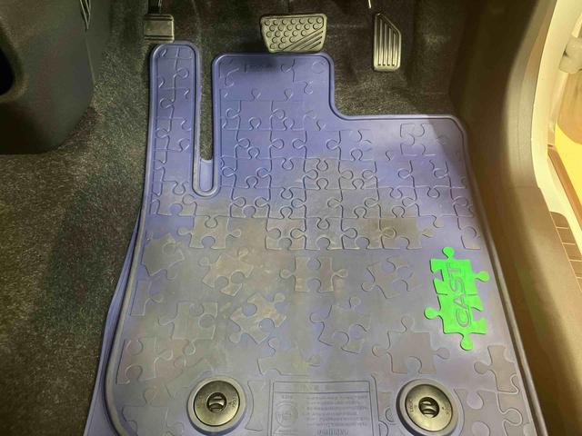 キャストアクティバＧ　ターボ　プライムコレクション　ＳＡIIIバックカメラ連動フルセグナビ　ＵＳＢ接続　ブルートゥース対応　ＴＶナビキット　前席シートヒーター　オーバーヘッドコンソール＋ＬＥＤ室内灯　コートフック付きアシストグリップ　助手席シートアンダートレイ（千葉県）の中古車