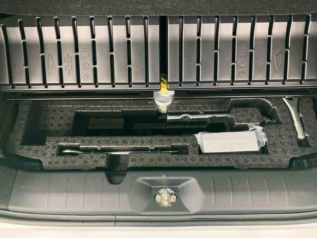 タントカスタムＲＳスタイルセレクションバックカメラ連動フルセグナビ　ＵＳＢ接続　ブルートゥース対応　ＴＶナビキット　フロント．リヤドライブレコーダー連動　運転席ロングスライドシート　前席シートヒーター　アダプティブクルーズコントロール（千葉県）の中古車