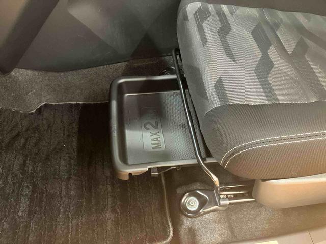 タフトＧターボ　クロムベンチャースマアシダイハツ予防安全機能　スカイフィールトップ　アダプティブクルーズコントロール　オートブレーキホールド付き電動パーキング　前席シートヒーター　リヤルーフスポイラー　助手席シートアンダートレイ（千葉県）の中古車