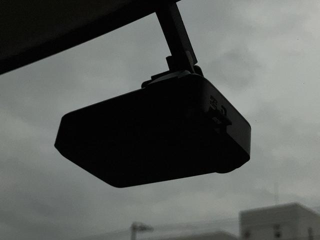 ムーヴキャンバスＸ　ＳＡIIナビ／ＴＶ／ＤＶＤ／ＢＴ／ＵＳＢ　バックカメラ　ドラレコ　ＥＴＣ　ハロゲンヘッドランプ　オートライト　衝突被害軽減装置　置き楽ボックス　オートエアコン　両側スライドドア　ステアリモコン　スモークガラス（千葉県）の中古車
