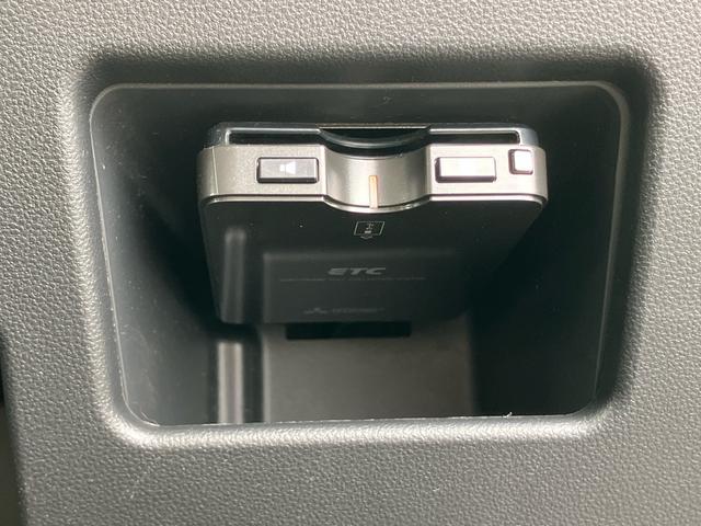 ムーヴキャンバスＸ　ＳＡIIナビ／ＴＶ／ＤＶＤ／ＢＴ／ＵＳＢ　バックカメラ　ドラレコ　ＥＴＣ　ハロゲンヘッドランプ　オートライト　衝突被害軽減装置　置き楽ボックス　オートエアコン　両側スライドドア　ステアリモコン　スモークガラス（千葉県）の中古車