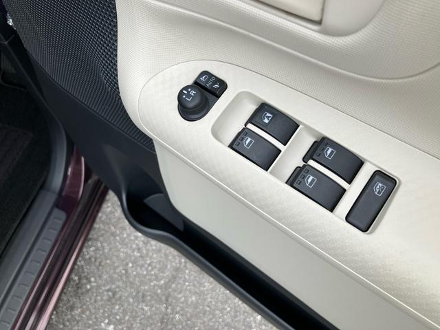 ムーヴキャンバスＸ　ＳＡIIナビ／ＴＶ／ＤＶＤ／ＢＴ／ＵＳＢ　バックカメラ　ドラレコ　ＥＴＣ　ハロゲンヘッドランプ　オートライト　衝突被害軽減装置　置き楽ボックス　オートエアコン　両側スライドドア　ステアリモコン　スモークガラス（千葉県）の中古車