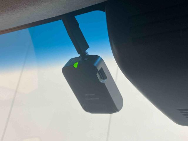 ムーヴカスタム　Ｘリミテッド　ＳＡIIIパノラマカメラ連動８インチフルセグナビ　ＵＳＢ接続　ＨＤＭＩ接続　ブルートゥース対応　ＴＶナビキット　フロントドライブレコーダー連動　ＥＴＣ　運転席シートヒーター　ＬＥＤ室内灯　アイドリングストップ（千葉県）の中古車