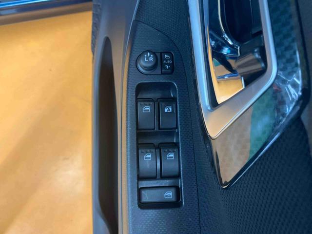 ムーヴカスタム　Ｘリミテッド　ＳＡIIIパノラマカメラ連動８インチフルセグナビ　ＵＳＢ接続　ＨＤＭＩ接続　ブルートゥース対応　ＴＶナビキット　フロントドライブレコーダー連動　ＥＴＣ　運転席シートヒーター　ＬＥＤ室内灯　アイドリングストップ（千葉県）の中古車