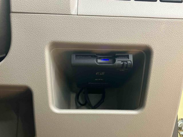 タントＸ　ＳＡバックカメラ連動フルセグナビ　ＵＳＢ接続　ブルートゥース対応　ＴＶナビキット　ＥＴＣ　衝突被害軽減ブレーキ　横滑り防止装置　左側電動スライドドア　チルトステアリング　運転席シートリフター（千葉県）の中古車