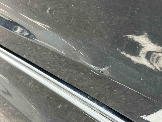 ソリオバンディットハイブリッドＭＶハイブリッド　ナビ／ＴＶ／ＤＶＤ／ＢＴ／ＵＳＢ　バックカメラ　ＥＴＣ　ドラレコ　クルコン　アルミ　運転席シートヒーター　ＬＥＤヘッドライト　オートライト　両側スライドドア　衝突軽減装置　革巻きハンドル（千葉県）の中古車