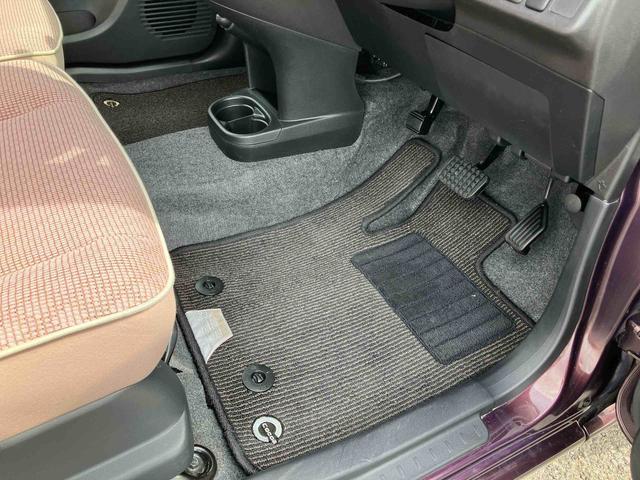 ミラココアココアプラスＸＬＥＤヘッドランプ　バックカメラ　オートエアコン　ルーフレール　キーフリーシステム　盗難防止アラーム　シートリフター　足踏み式パーキングブレーキ　スモークガラス　アイドリングストップ　チルトハンドル（千葉県）の中古車