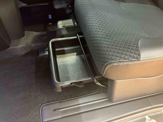 タントカスタムＲＳスタイルセレクションスマアシダイハツ予防安全機能　パノラマカメラ連動９インチフルセグナビ　ＵＳＢ接続　ブルートゥース対応　ＴＶナビキット　フロント．リヤドライブレコーダー連動　ＥＴＣ　室内イルミネーションパック（千葉県）の中古車