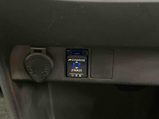 ムーヴキャンバスGメイクアップVS SAIIIパノラマカメラ連動フルセグナビ USB接続 ブルートゥース対応 フロント.リヤドライブレコーダー連動 置きラクボックス 運転席シートヒーター ウインドシールドディアイサー 両側電動スライドドア(千葉県)の中古車