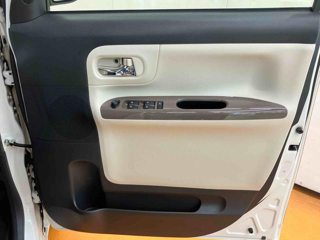 ムーヴキャンバスＧメイクアップＶＳ　ＳＡIIIパノラマカメラ連動フルセグナビ　ＵＳＢ接続　ブルートゥース対応　フロント．リヤドライブレコーダー連動　置きラクボックス　運転席シートヒーター　ウインドシールドディアイサー　両側電動スライドドア（千葉県）の中古車