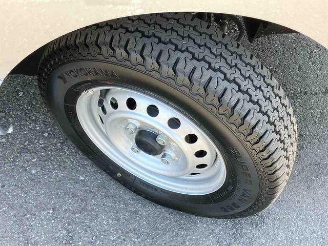 ハイゼットトラックスタンダード荷台三方開　バッテリーカバー　ＡＭ／ＦＭラジオ　ハロゲンヘッドランプ　オートライト　オートハイビーム　衝突被害軽減ブレーキ　マニュアルエアコン　アイドリングストップ　サイドレバー式パーキングブレーキ（千葉県）の中古車