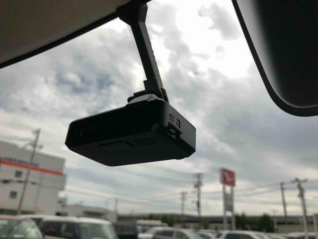 タントカスタムＸ　ＳＡIIIナビ／ＴＶ／ＤＶＤ／ＢＴ／ＵＳＢ　バックカメラ　ドラレコ　運転席シートヒーター　ＬＥＤヘッドライト　オートライト　オートハイビーム　両側スライド（左側電動）　キーフリー　盗難防止警報　アルミホイール（千葉県）の中古車