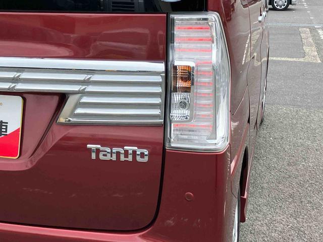 タントカスタムＸ　ＳＡIIIナビ／ＴＶ／ＤＶＤ／ＢＴ／ＵＳＢ　バックカメラ　ドラレコ　運転席シートヒーター　ＬＥＤヘッドライト　オートライト　オートハイビーム　両側スライド（左側電動）　キーフリー　盗難防止警報　アルミホイール（千葉県）の中古車