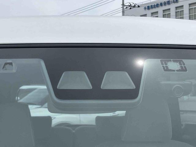 ムーヴキャンバスＧメイクアップ　ＳＡIII８型ナビ／ＴＶ／ＤＶＤ／ＢＴ／ＵＳＢ　全周囲カメラ　ドラレコ　ＥＴＣ　置き楽ボックス　ＬＥＤヘッドライト　オートライト　ＡＨＢ　スマアシ　両側電動スライド　ボタンスタート　盗難防止アラーム　キーフリー（千葉県）の中古車