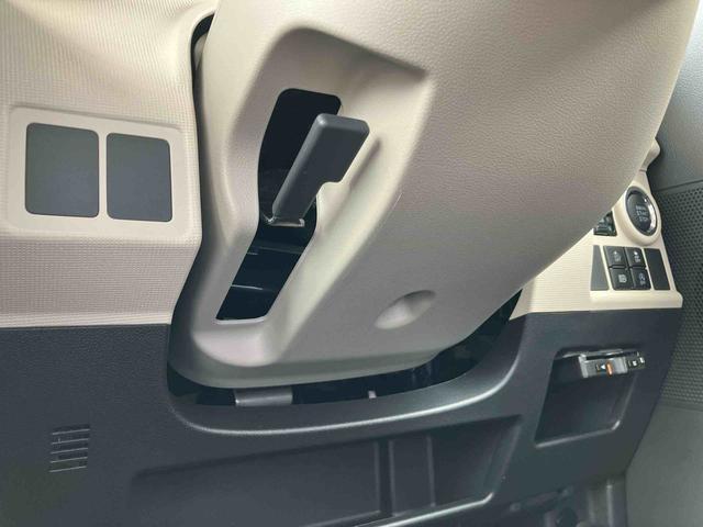 ムーヴキャンバスＧメイクアップ　ＳＡIII８型ナビ／ＴＶ／ＤＶＤ／ＢＴ／ＵＳＢ　全周囲カメラ　ドラレコ　ＥＴＣ　置き楽ボックス　ＬＥＤヘッドライト　オートライト　ＡＨＢ　スマアシ　両側電動スライド　ボタンスタート　盗難防止アラーム　キーフリー（千葉県）の中古車
