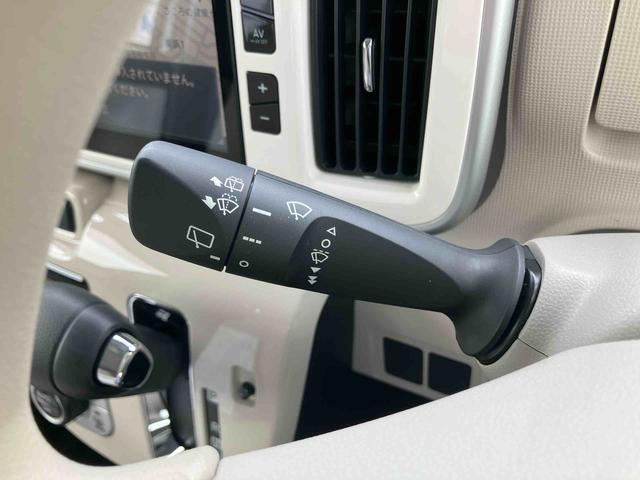 ムーヴキャンバスＧメイクアップ　ＳＡIII８型ナビ／ＴＶ／ＤＶＤ／ＢＴ／ＵＳＢ　全周囲カメラ　ドラレコ　ＥＴＣ　置き楽ボックス　ＬＥＤヘッドライト　オートライト　ＡＨＢ　スマアシ　両側電動スライド　ボタンスタート　盗難防止アラーム　キーフリー（千葉県）の中古車