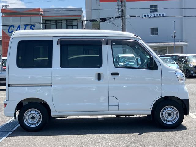ハイゼットカーゴデラックスSAIIIナビ/TV/DVD/BT/USB バックカメラ 前後ドラレコ ETC LEDヘッドライト オートライト スモークガラス オーバーヘッドシェルフ トップシェイドガラス 両側スライド リヤ障害物センサー(千葉県)の中古車
