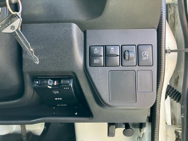 ハイゼットカーゴデラックスSAIIIナビ/TV/DVD/BT/USB バックカメラ 前後ドラレコ ETC LEDヘッドライト オートライト スモークガラス オーバーヘッドシェルフ トップシェイドガラス 両側スライド リヤ障害物センサー(千葉県)の中古車