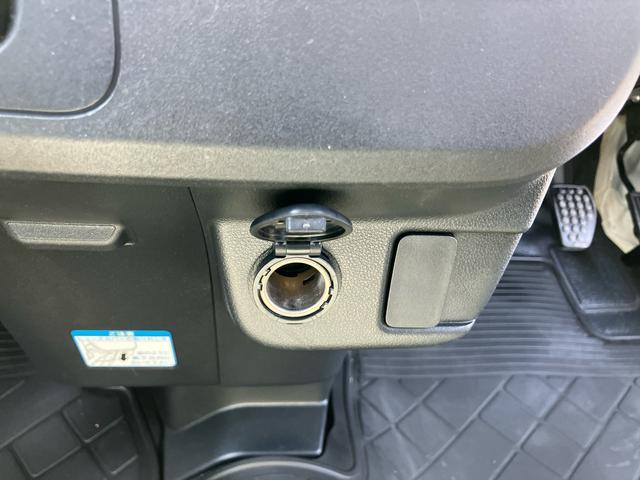 ハイゼットカーゴデラックスSAIIIナビ/TV/DVD/BT/USB バックカメラ 前後ドラレコ ETC LEDヘッドライト オートライト スモークガラス オーバーヘッドシェルフ トップシェイドガラス 両側スライド リヤ障害物センサー(千葉県)の中古車
