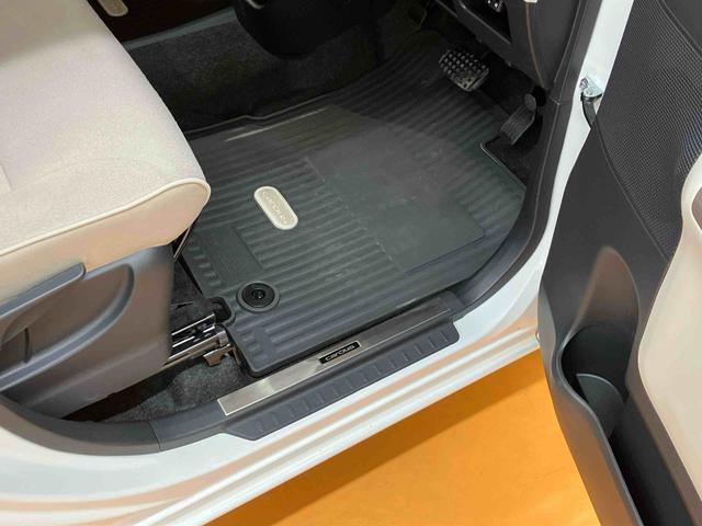 ムーヴキャンバスGメイクアップリミテッド SAIII 4WDナビ/BT/TV/DISC/全周囲カメラ 前ドラレコ ETC 両側パワスラ LEDヘッド/フォグ メッキモール スマートキー オート格納ドアミラー 置きラクBOX 衝突被害軽減ブレーキ(千葉県)の中古車